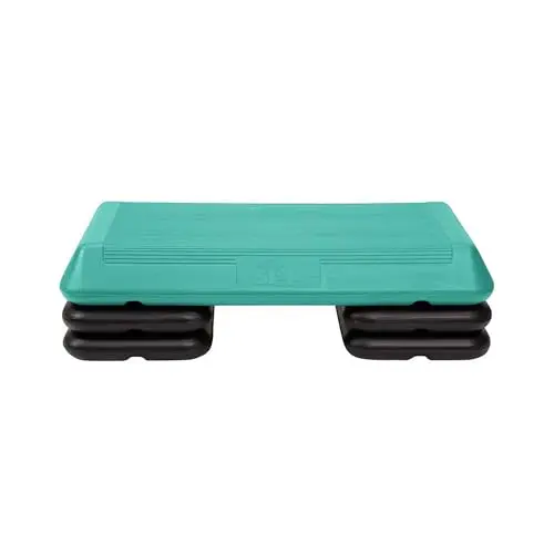 Freestyle STEP circuit size aerobic step platform with risers